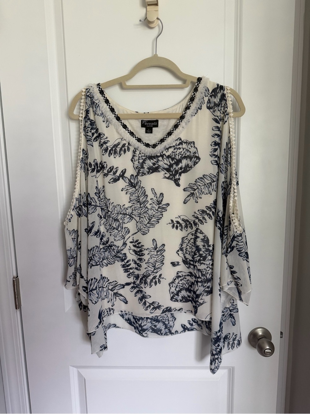 Women's Cream and Navy Cold-Shoulder Floral Blouse